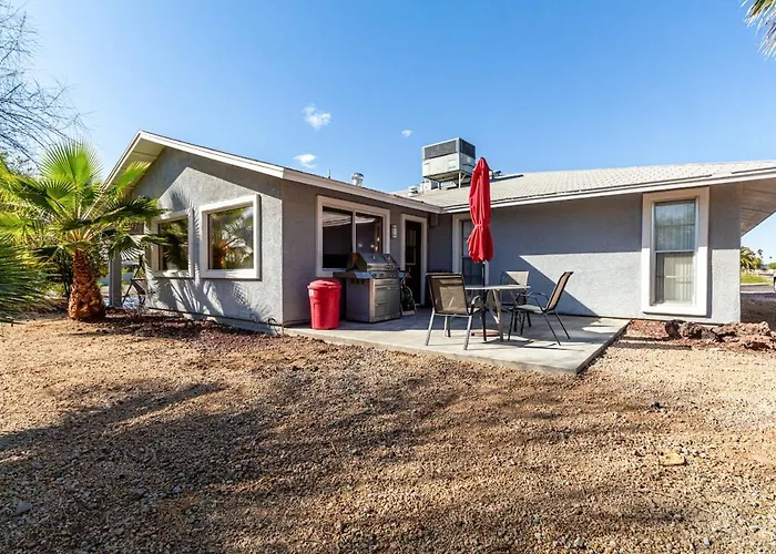 Rare Getaway I 2br, Ensuite, Fenced, Sunrises Holiday home Sun City West